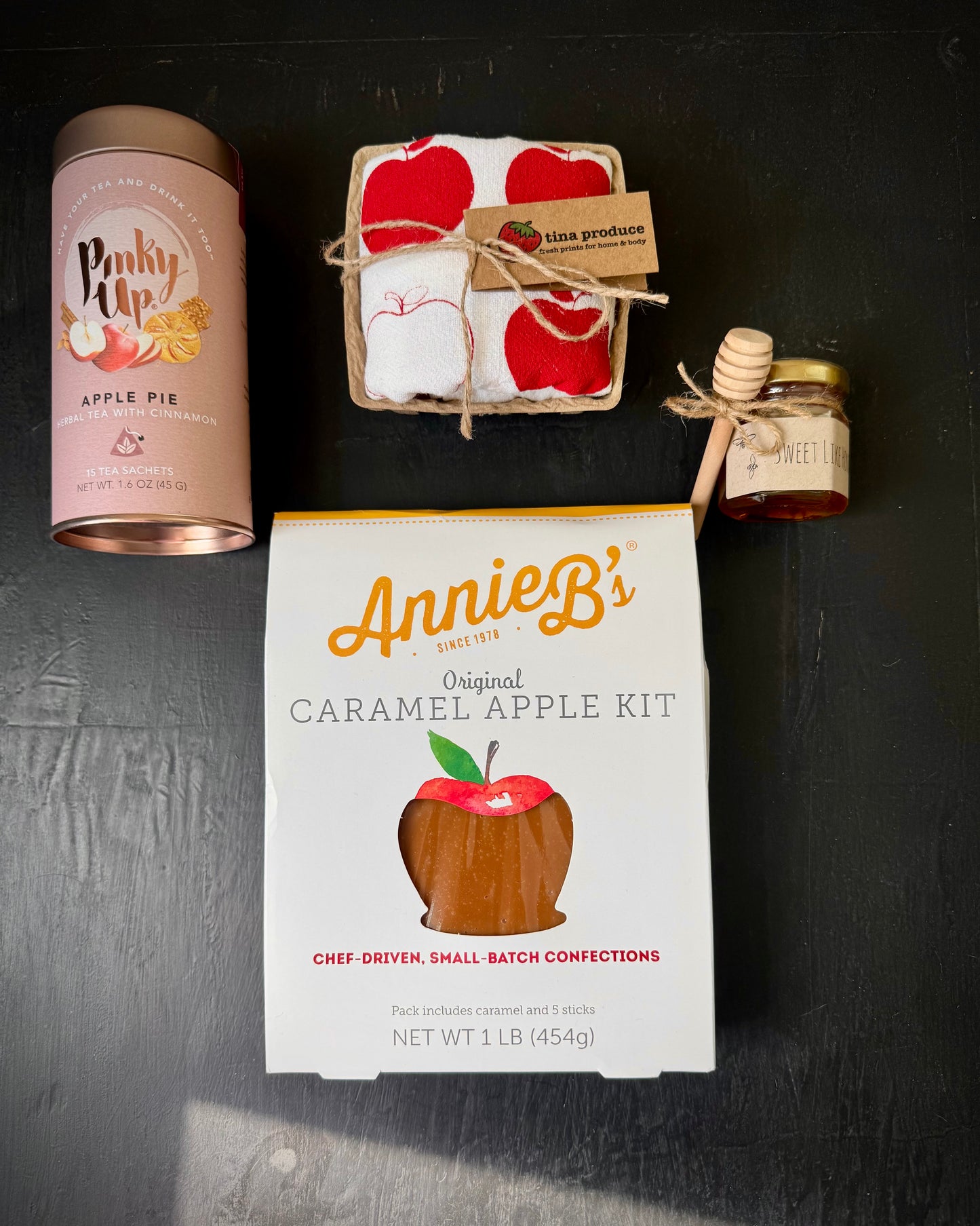 Autumn Orchard - Cozy Apple-Inspired Fall Gift Box with Vintage Charm