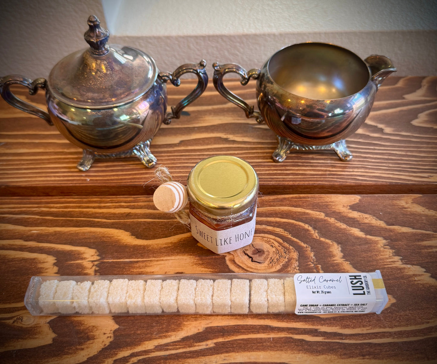 Sugar & Shine - Gift Box with Vintage Cream & Sugar Set, Honey & Salted Caramel Sugar