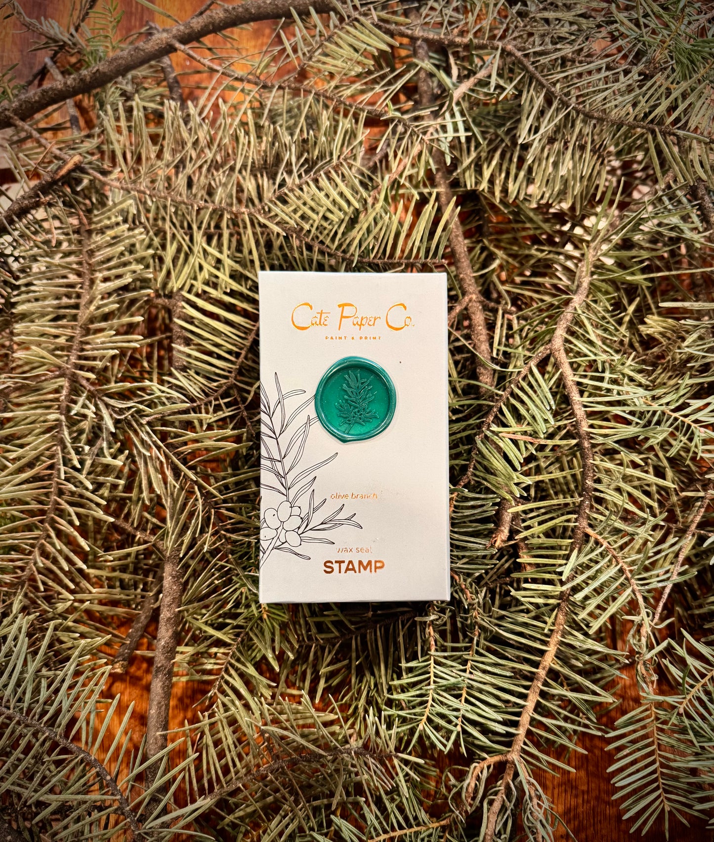 Winter Evergreen | Winter Mini Gift Box with Tea, Notecards, Wax Seal Kit & Vintage Find